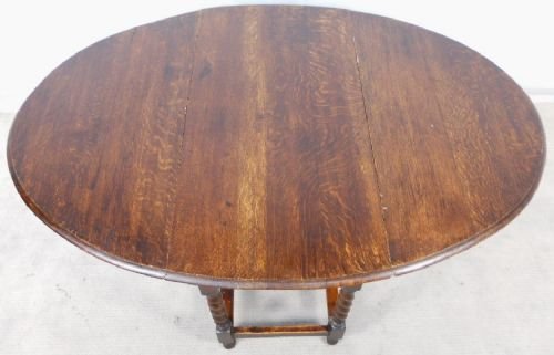 Large Oval Oak Gateleg Dining Table to Seat Six