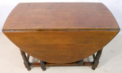 Large Oval Oak Gateleg Dining Table to Seat Six