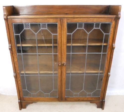 Oak Leaded Door Standing Bookcase Cabinet