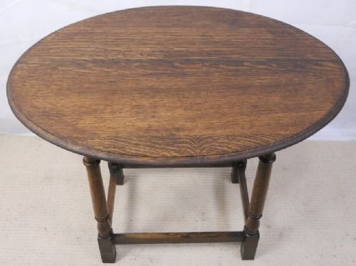 Oak Oval Top Occasional Table
