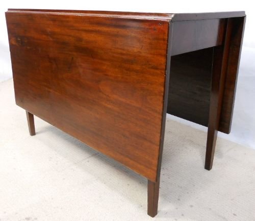 Georgian Mahogany Dropleaf Dining Table