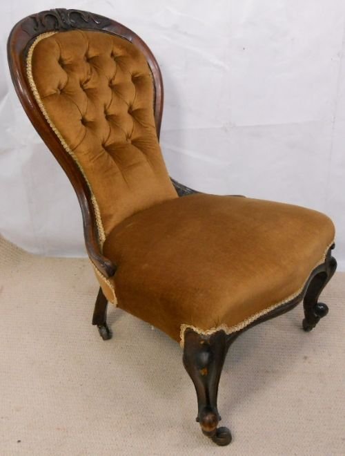 Victorian Carved Walnut Spoonback Nursing Chair