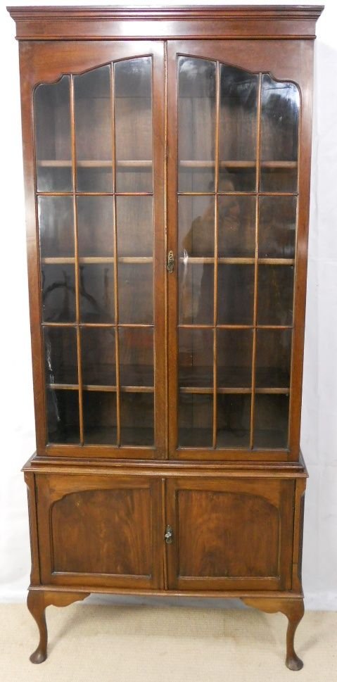 Georgian Style Mahogany Bookcase Cabinet