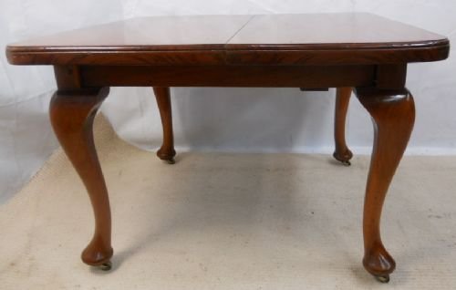 fig 1. Mahogany Extending Dining Table to Seat Six