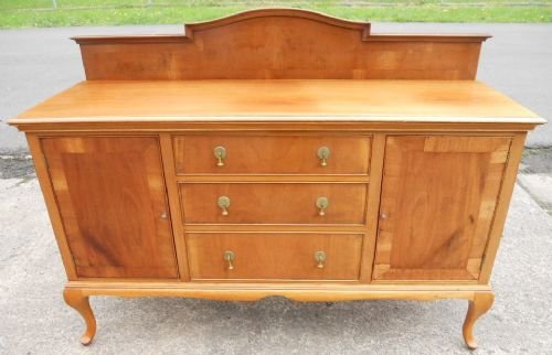 Queen Anne Style Mahogany Sideboard