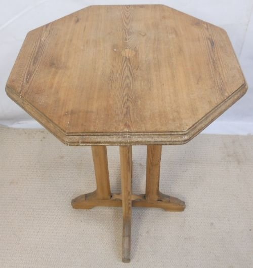 Arts & Craft Octagonal Top Pine Pedestal Occasional Table