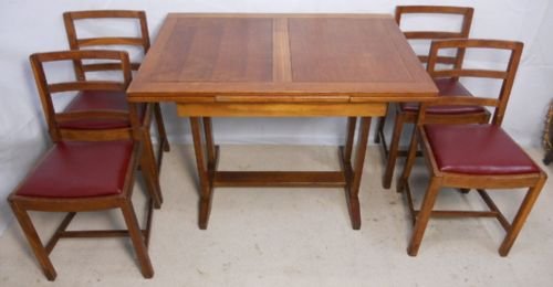 Drawleaf Dining Table & Four Matching Chairs