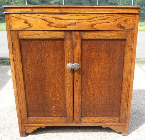 Oak Cupboard Washstand Base