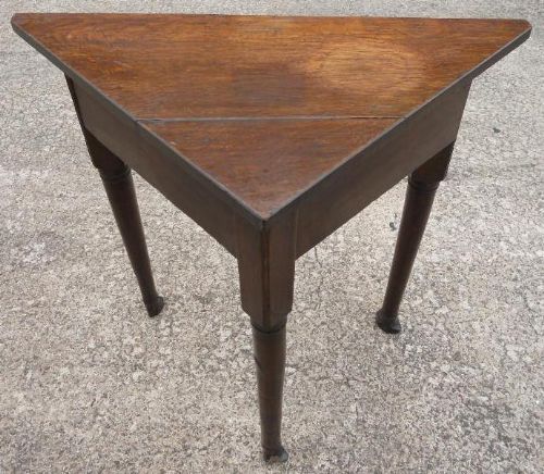 Oak Corner Table