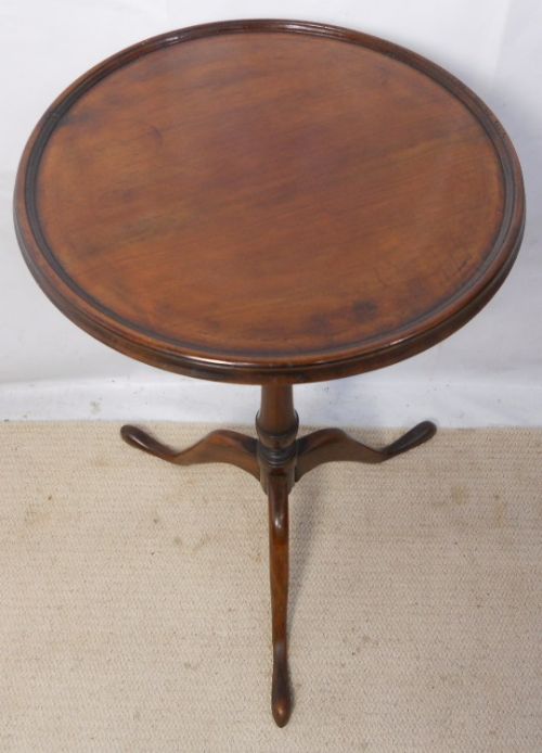 Georgian Mahogany Dish Top Tripod Table