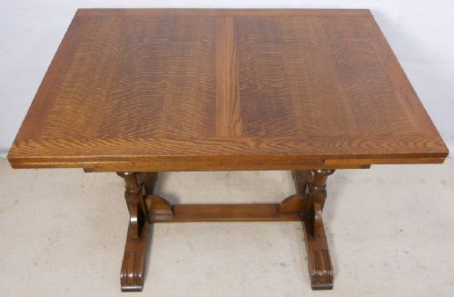 Oak Extending Dining Table to Seat Six