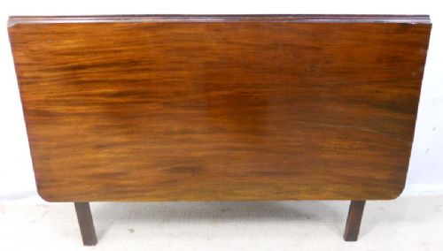Georgian Mahogany Dropleaf Dining Table to Seat Six