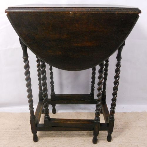 Small Oval Oak Gateleg Table