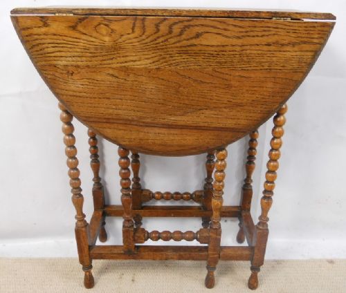 Small Oval Oak Gateleg Table