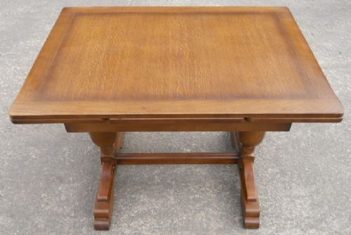 Oak Extending Dining Table to Seat Six