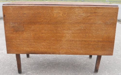 Georgian Oak Dropleaf Dining Table