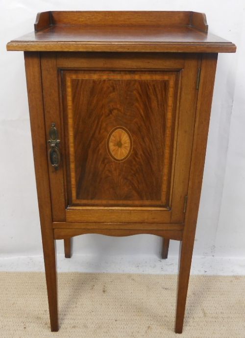 Edwardian Inlaid Mahogany Bedside Cabinet