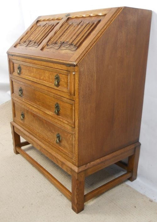 fig 1. Quality Light Oak Writing Bureau