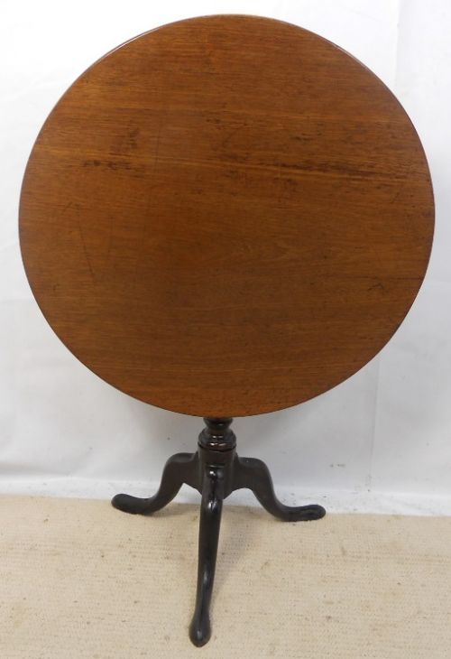 Georgian Mahogany Tripod Tilt Top Table