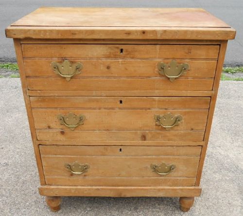 Victorian Small Pine Chest of Drawers