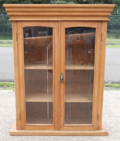 Victorian Pine Bookcase Top