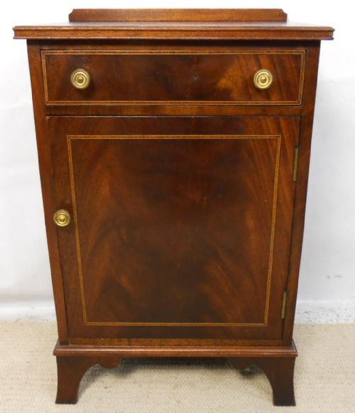 Georgian Style Inlaid Mahogany Bedside Cabinet