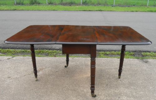 Georgian Mahogany Dropleaf Dining Table to Seat Six