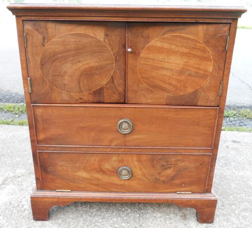 Georgian Small Mahogany Cupboard