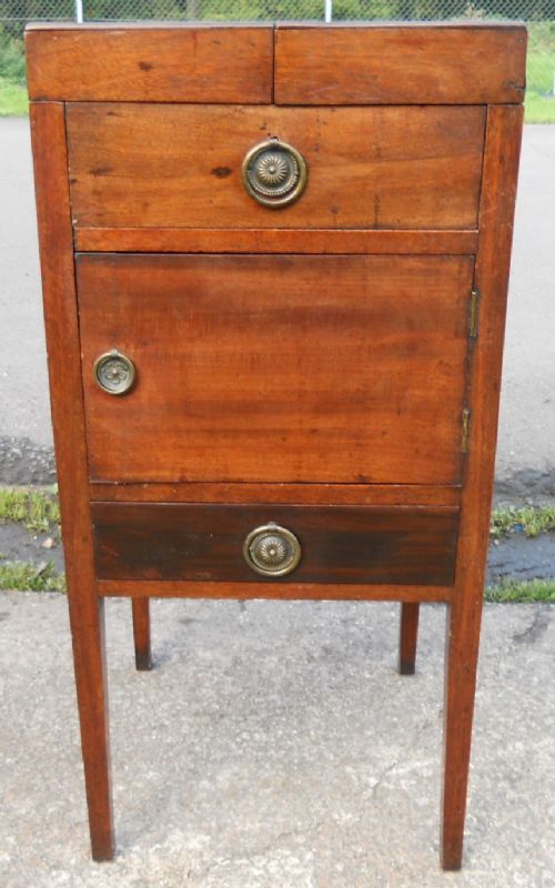 Georgian Mahogany Small Washstand Cupboard
