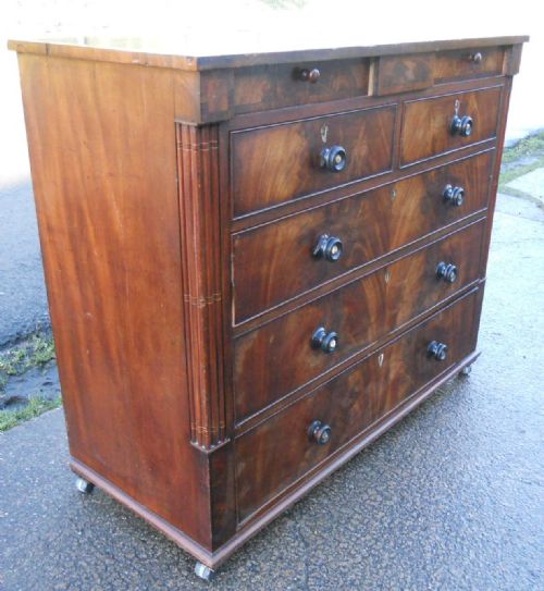 fig 1. Georgian Large Mahogany Chest of Drawers