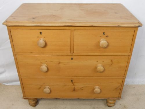 Victorian Small Pine Chest of Drawers