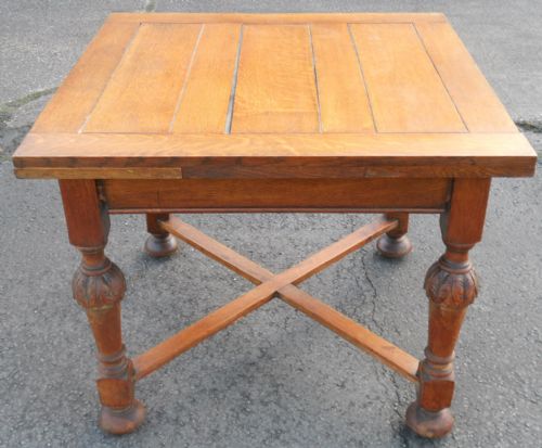 Solid Oak Extending Dining Table to Seat Six
