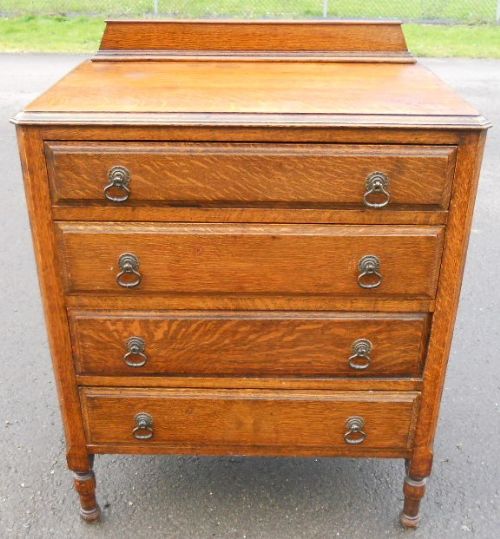 Oak Chest of Four Long Drawers