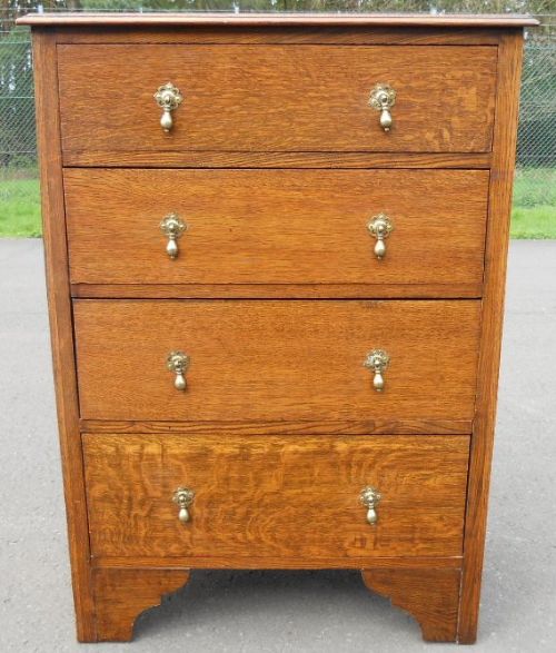 Tall Oak Chest of Drawers