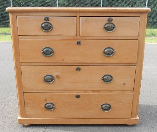 Victorian Pine Chest of Drawers