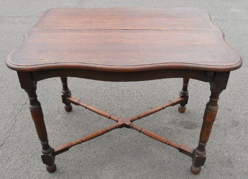 Oak Extending Dining Table