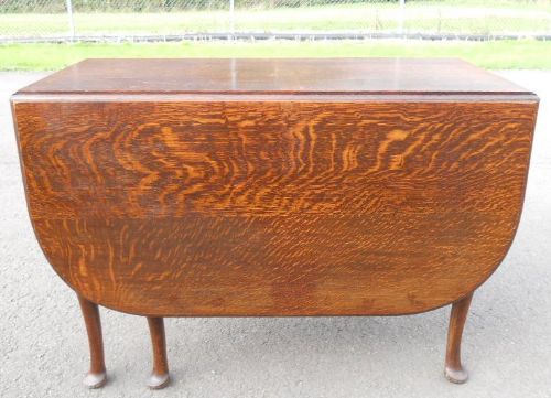 Oak Dropleaf Queen Anne Style Dining Table to Seat Six