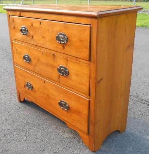 Edwardian Small Pine Chest of Drawers