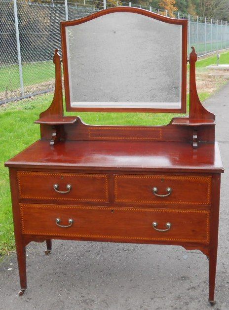 Edwardian Inlaid Mahogany Dressing Table