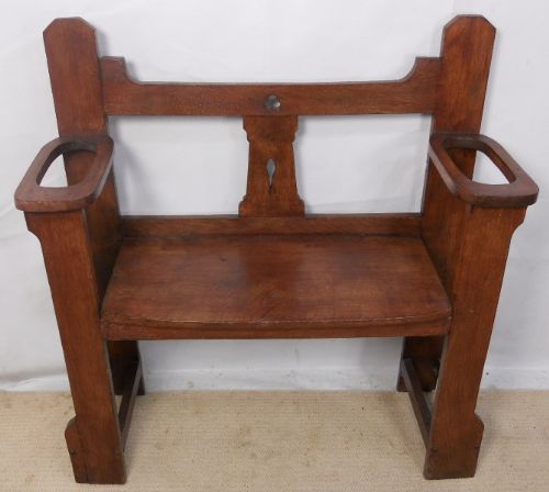 Arts & Craft Period Oak Hall Seat
