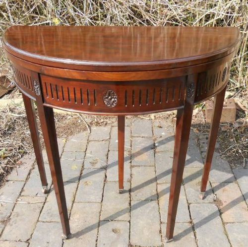 Edwardian Mahogany Foldover Card Table