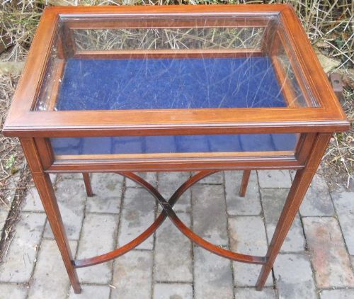 Edwardian Inlaid Mahogany Display Table