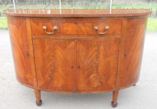 Edwardian Mahogany Bowfront Sideboard