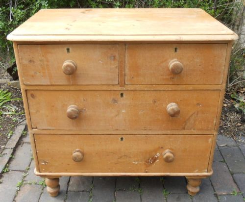 Victorian Small Pine Chest of Drawers
