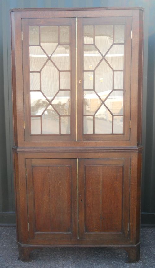 Georgian Double Oak Standing Corner Cupboard