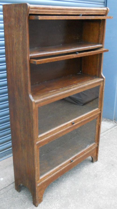 Oak Standing Bookcase