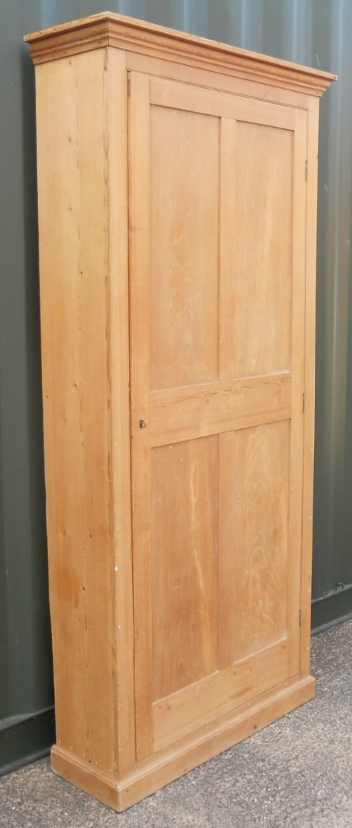 Edwardian Pine Standing Hall Cupboard Wardrobe