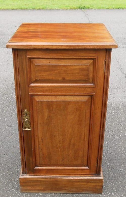 Edwardian Mahogany Bedside Cabinet