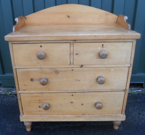 Victorian Stripped Pine Chest of Drawers