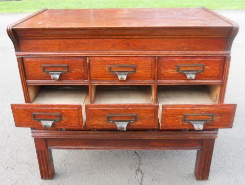 OAK FILING CABINET BY SHANNON - ADDITIONAL PHOTO 4